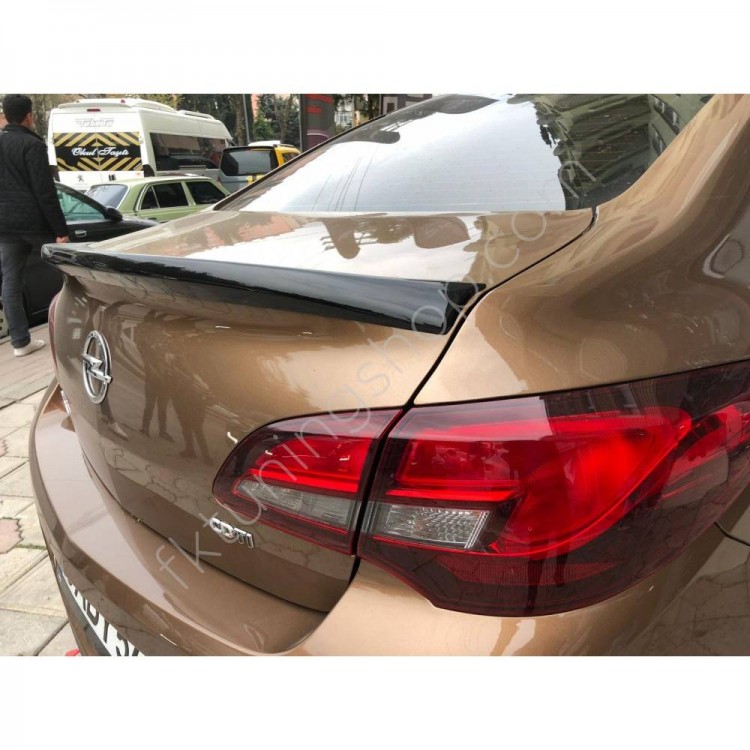 Opel Astra J Sedan Bagaj Spoyler-Arka Rüzgarlık